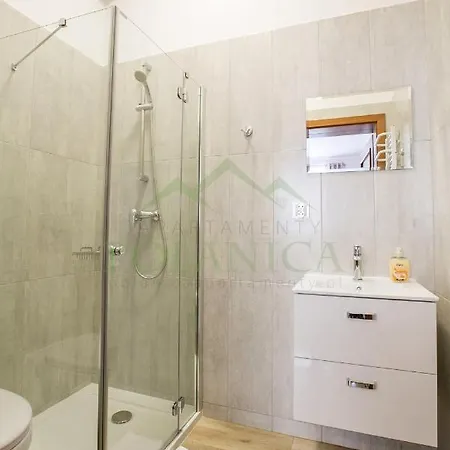 Parkowa Polana - Polanicaapartamenty 아파트 폴라니카-즈루이