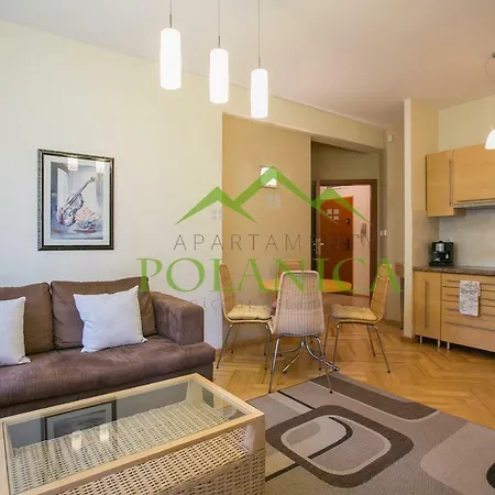 아파트 Parkowa Polana - Polanicaapartamenty 폴라니카-즈루이