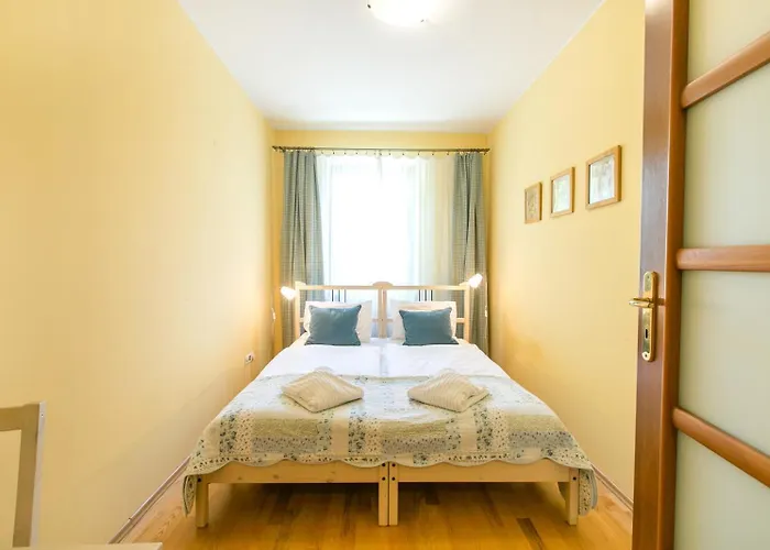 Parkowa Polana - Polanicaapartamenty بولانيكا- زدروي