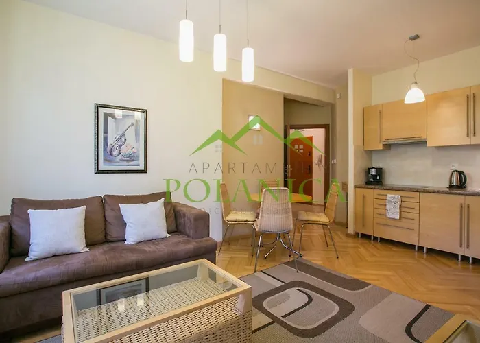 شقة Parkowa Polana - Polanicaapartamenty بولانيكا- زدروي